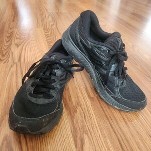Saucony Cohesion 13 Running Shoes Sneakers Triple Black Womens Size 9